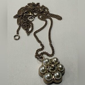 CHANEL Champagne Gold and Pearl Chain Necklace